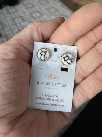 Kõrvarõngad MUST KASS 10 mm