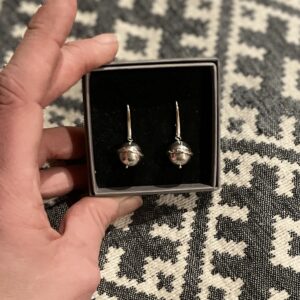 Kõrvarõngad Hõbehelmed