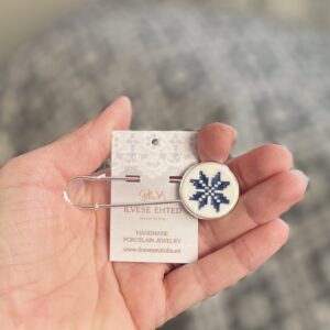 Haaknõel sini-valge MUHU Kaheksakand